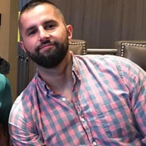 Meet your Posher, Ray